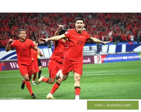 国足青岛主场力克印尼 拜合拉木张玉宁破门斩获首胜